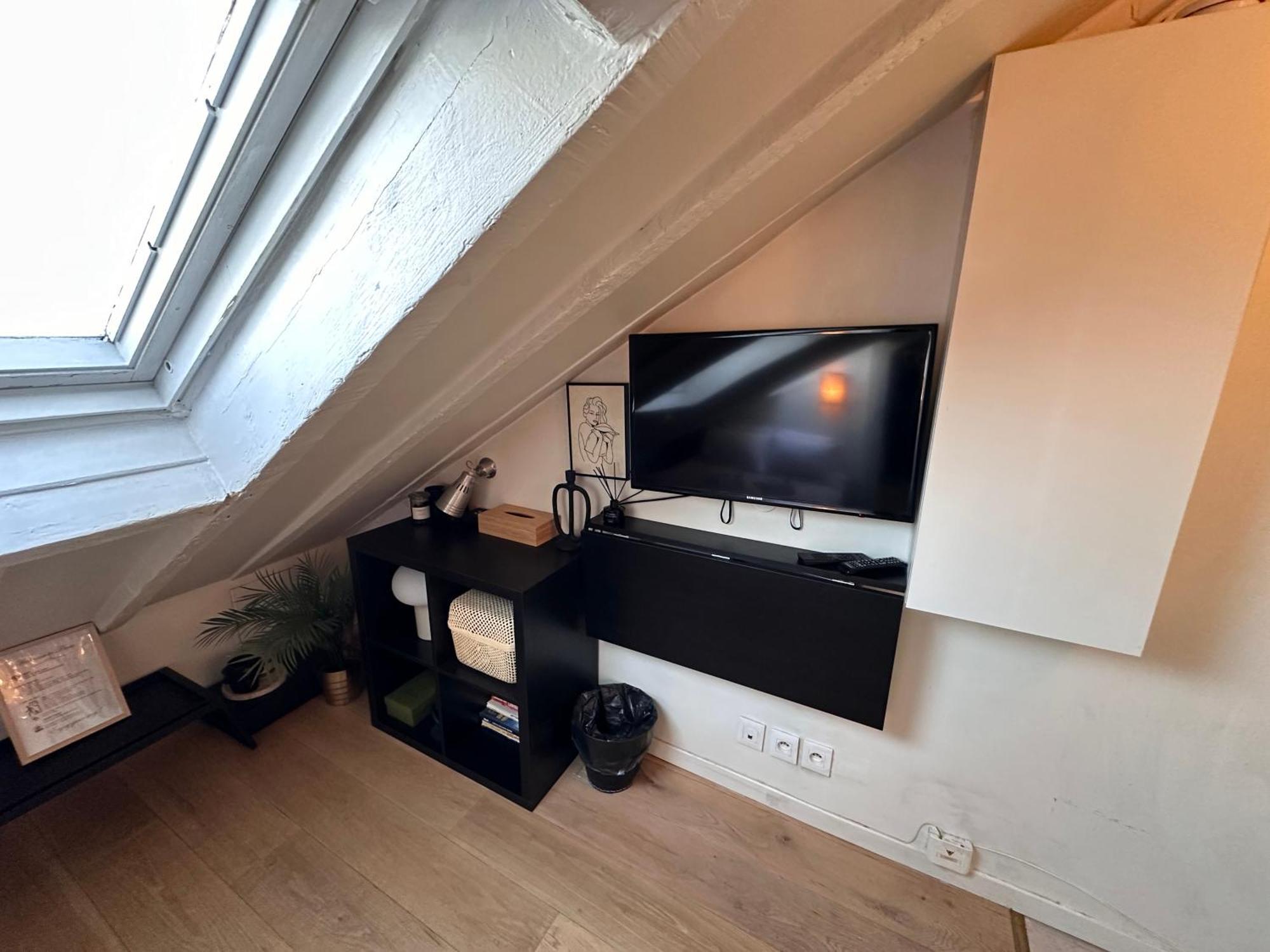Apartament Marais Rooftop Studio - Metro Filles Du Calvaire Paryż Zewnętrze zdjęcie